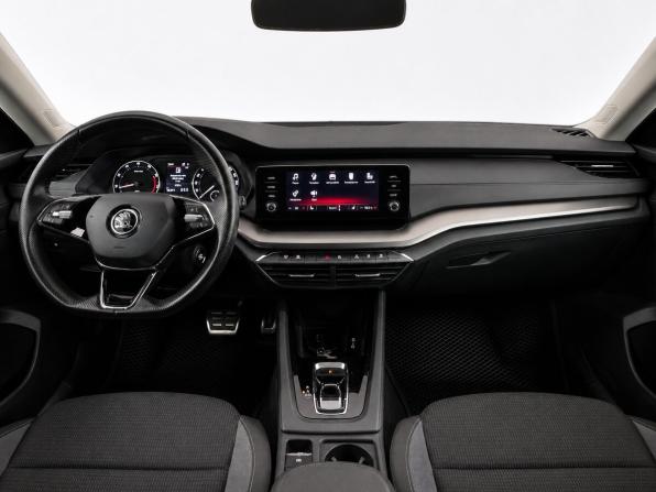Skoda Octavia IV (A8) с пробегом 2021 года, цена 1 674 000 рублей, 160873 км, лифтбек, Автокод Объявления