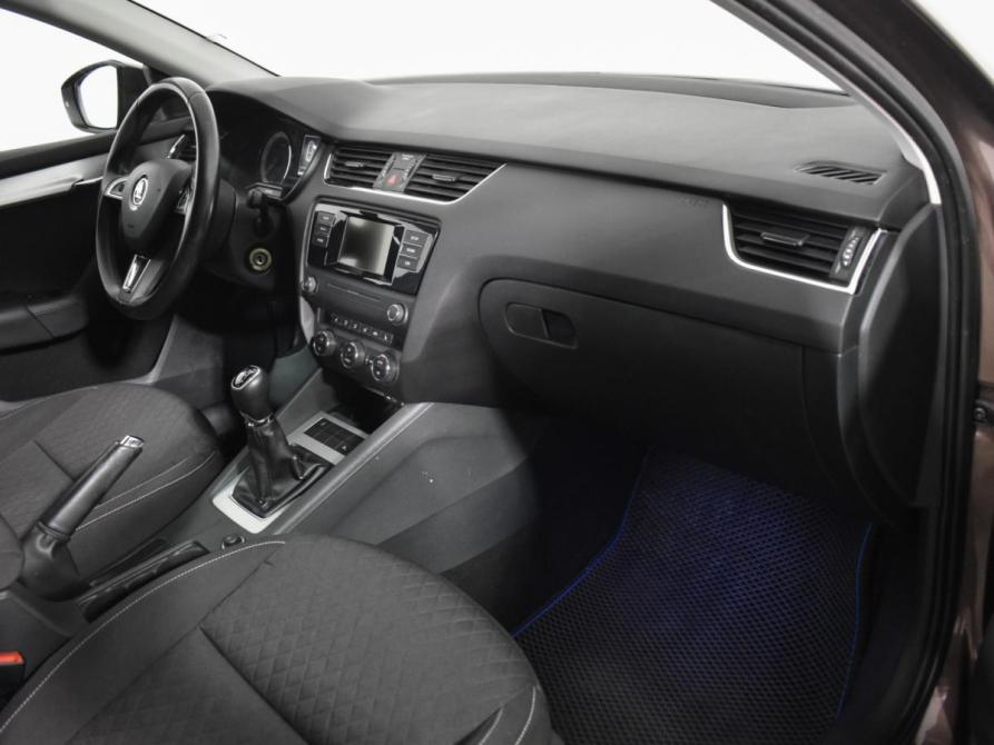 Skoda Octavia III (A7) Санкт-Петербург  - изображение 12