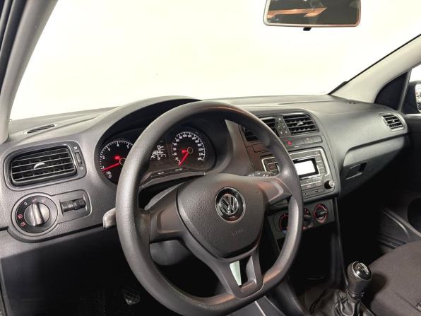 Volkswagen Polo V Рестайлинг с пробегом 2017 года, цена 790 000 рублей, 227922 км, седан, Автокод Объявления