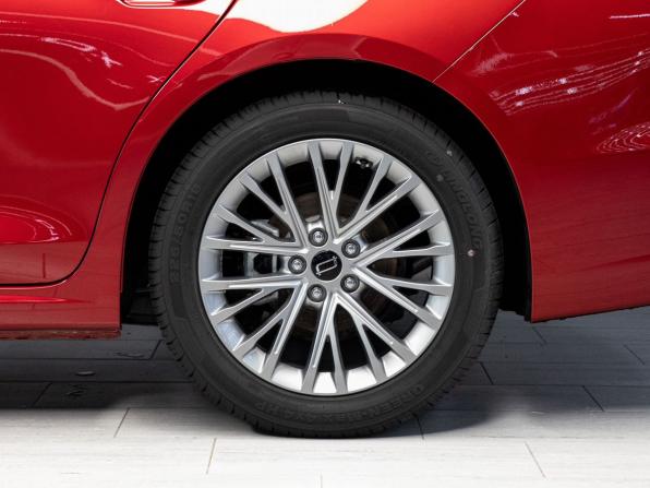 Новый FAW Bestune B70 I Рестайлинг 2024 года, цена 2 497 000 рублей, лифтбек, Автокод Объявления