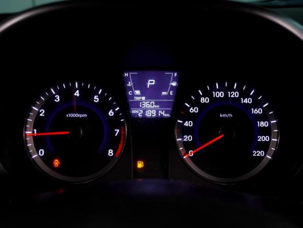 Hyundai Solaris I с пробегом 2012 года, цена 939 000 рублей, 218914 км, седан, Автокод Объявления