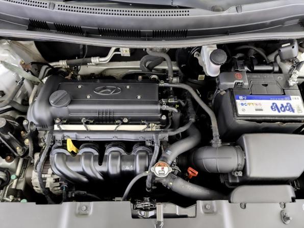 Hyundai Solaris I с пробегом 2013 года, цена 950 000 рублей, 137449 км, седан, Автокод Объявления
