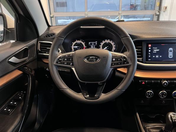 Lada (ВАЗ) Vesta I Рестайлинг (NG) с пробегом 2023 года, цена 1 200 000 рублей, 143609 км, седан, Автокод Объявления