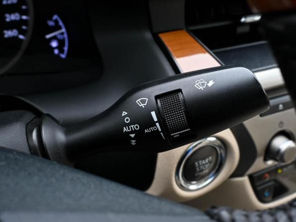 Lexus ES VI с пробегом 2012 года, цена 1 639 000 рублей, 250100 км, седан, Автокод Объявления