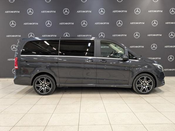 Mercedes-Benz V-Класс III (W447) Рестайлинг с пробегом 2022 года, цена 7 838 400 рублей, 92109 км, минивэн, Автокод Объявления