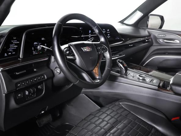 Cadillac Escalade V с пробегом 2022 года, цена 11 500 000 рублей, 52000 км, внедорожник, Автокод Объявления