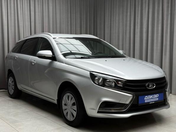 Lada (ВАЗ) Vesta I с пробегом 2020 года, цена 1 249 000 рублей, 49571 км, универсал, Автокод Объявления