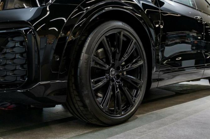 Новый Audi Q8 I (4M) Рестайлинг 2025 года, цена 14 800 000 рублей, внедорожник, Автокод Объявления