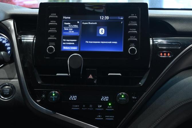 Toyota Camry VIII (XV70) с пробегом 2021 года, цена 2 449 000 рублей, 160315 км, седан, Автокод Объявления