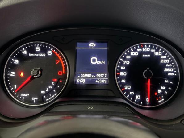 Audi A3 III (8V) Рестайлинг с пробегом 2018 года, цена 1 460 000 рублей, 206969 км, седан, Автокод Объявления