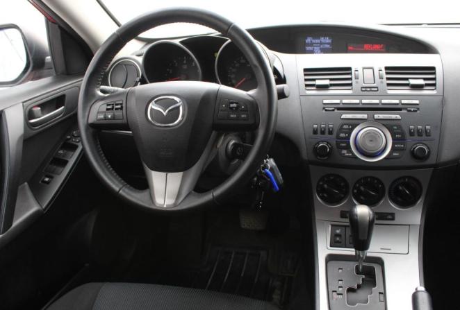 Mazda 3 II (BL) с пробегом 2011 года, цена 730 000 рублей, 258576 км, седан, Автокод Объявления