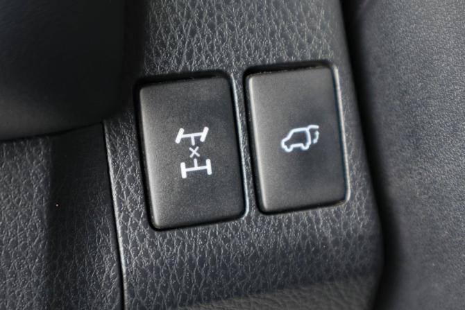 Toyota RAV4 IV (XA40) с пробегом 2013 года, цена 1 899 000 рублей, 180645 км, внедорожник, Автокод Объявления