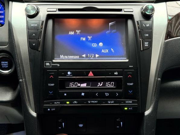 Toyota Camry VII (XV50) Рестайлинг с пробегом 2015 года, цена 2 329 000 рублей, 111559 км, седан, Автокод Объявления