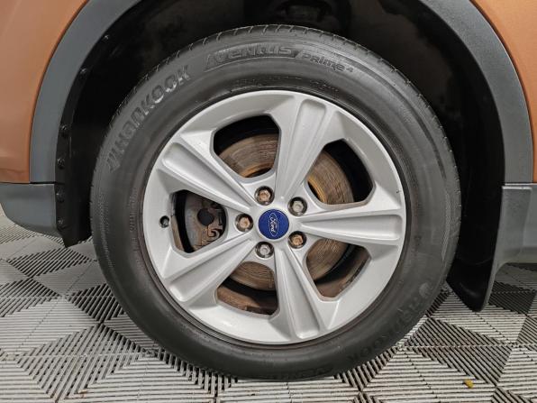 Ford Kuga II с пробегом 2015 года, цена 1 229 000 рублей, 185985 км, внедорожник, Автокод Объявления