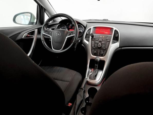 Opel Astra J с пробегом 2011 года, цена 573 000 рублей, 163235 км, хэтчбек, Автокод Объявления