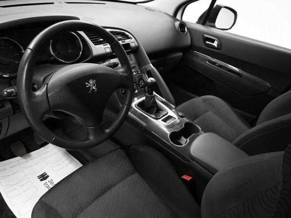 Peugeot 3008 I Рестайлинг с пробегом 2014 года, цена 975 000 рублей, 166441 км, внедорожник, Автокод Объявления