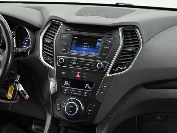 Hyundai Santa Fe III Рестайлинг с пробегом 2017 года, цена 1 999 000 рублей, 251000 км, внедорожник, Автокод Объявления