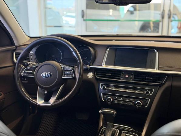 Kia Optima IV Рестайлинг с пробегом 2019 года, цена 1 691 018 рублей, 197133 км, седан, Автокод Объявления