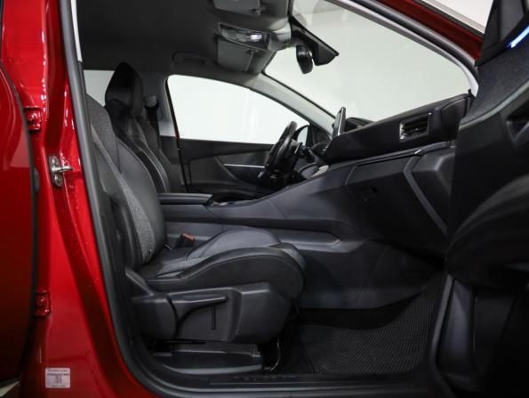 Peugeot 3008 II с пробегом 2019 года, цена 1 699 000 рублей, 171838 км, внедорожник, Автокод Объявления