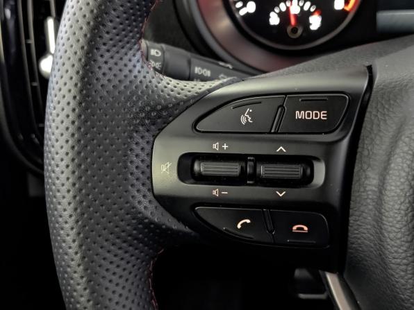 Kia Picanto III Рестайлинг с пробегом 2022 года, цена 1 745 000 рублей, 17785 км, хэтчбек, Автокод Объявления