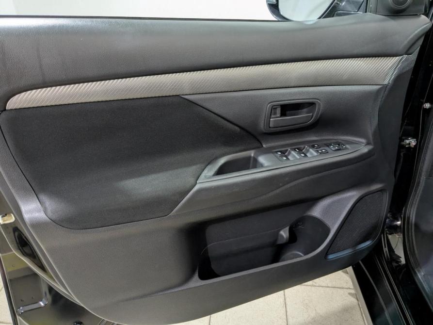 Mitsubishi Outlander III Рестайлинг 2 Химки  - изображение 22