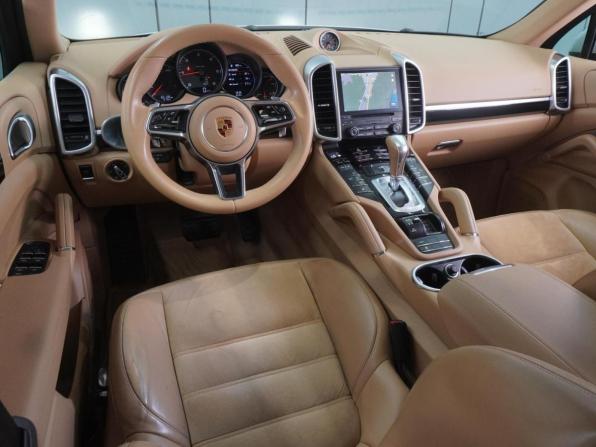 Porsche Cayenne II Рестайлинг (958) с пробегом 2017 года, цена 6 784 000 рублей, 65128 км, внедорожник, Автокод Объявления