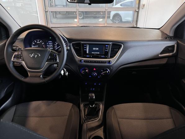 Hyundai Solaris II с пробегом 2018 года, цена 1 254 000 рублей, 138926 км, седан, Автокод Объявления