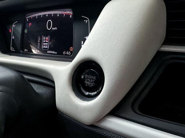 Honda Fit IV с пробегом 2020 года, цена 1 379 000 рублей, 59436 км, хэтчбек, Автокод Объявления