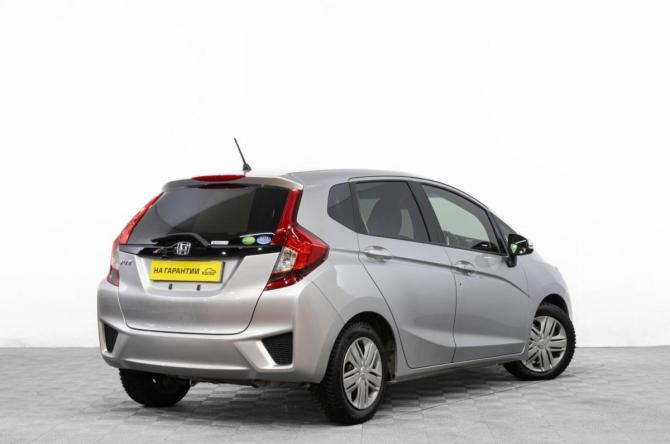 Honda Fit III с пробегом 2017 года, цена 1 199 000 рублей, 95000 км, хэтчбек, Автокод Объявления