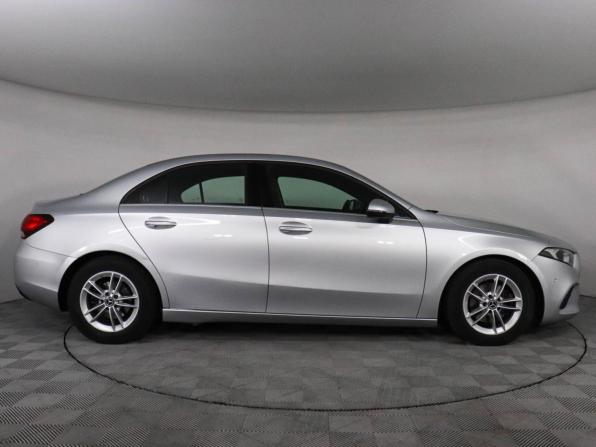Mercedes-Benz A-Класс IV (W177) с пробегом 2019 года, цена 1 997 000 рублей, 104783 км, седан, Автокод Объявления