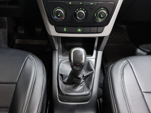 Skoda Yeti I с пробегом 2011 года, цена 810 000 рублей, 204634 км, внедорожник, Автокод Объявления