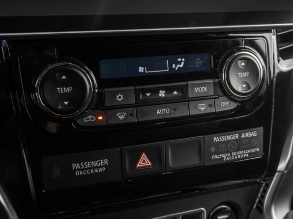 Mitsubishi Pajero Sport III с пробегом 2018 года, цена 3 299 000 рублей, 44434 км, внедорожник, Автокод Объявления