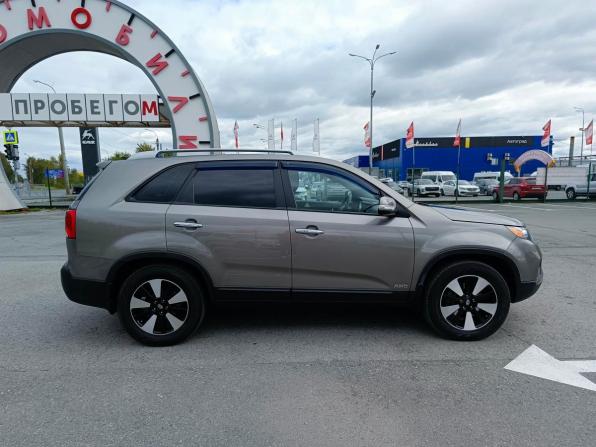 Kia Sorento II с пробегом 2011 года, цена 1 399 995 рублей, 206990 км, внедорожник, Автокод Объявления