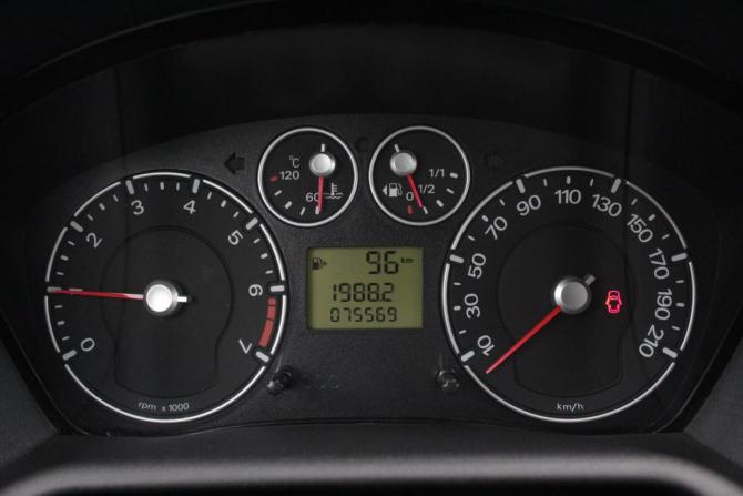 Ford Fusion I Рестайлинг с пробегом 2011 года, цена 845 000 рублей, 75550 км, хэтчбек, Автокод Объявления