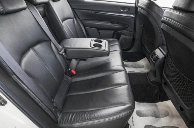 Subaru Legacy V с пробегом 2011 года, цена 1 549 000 рублей, 240000 км, седан, Автокод Объявления