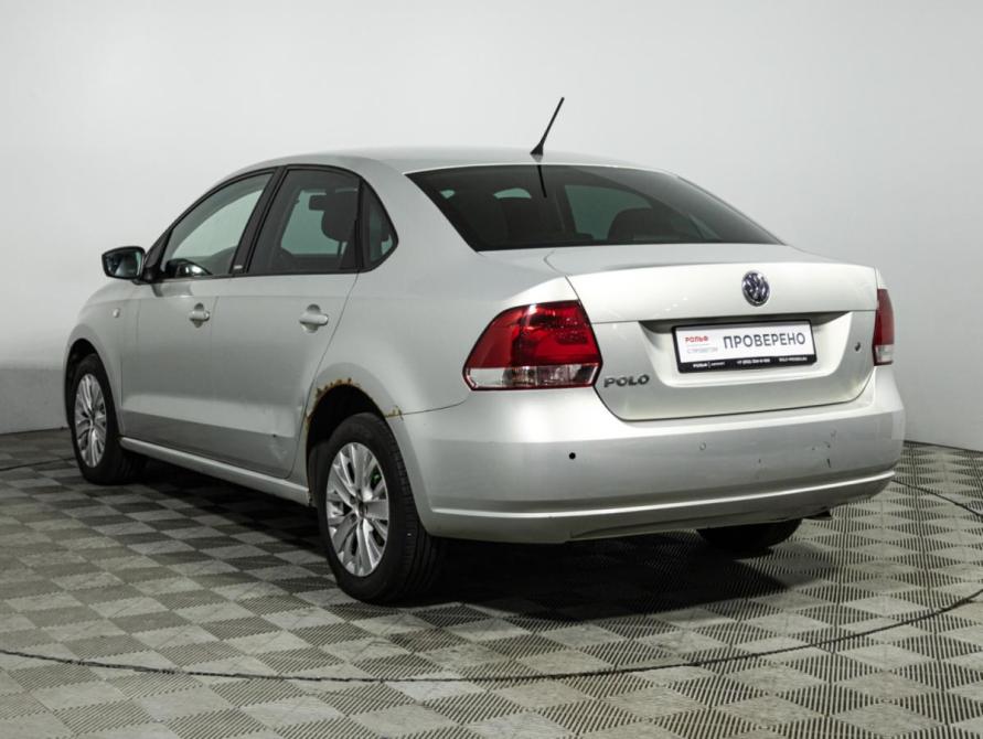 Volkswagen Polo V Санкт-Петербург  - изображение 8