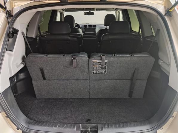 Toyota Highlander II (XU40) Рестайлинг с пробегом 2012 года, цена 2 100 000 рублей, 226505 км, внедорожник, Автокод Объявления