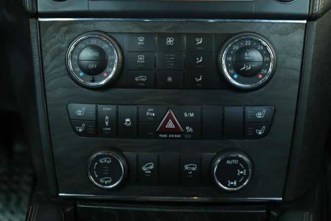 Mercedes-Benz GL-Класс I (X164) Рестайлинг с пробегом 2012 года, цена 2 449 000 рублей, 189000 км, внедорожник, Автокод Объявления