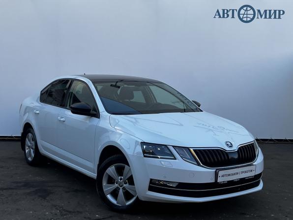 Skoda Octavia III (A7) Рестайлинг с пробегом 2018 года, цена 2 000 000 рублей, 76989 км, лифтбек, Автокод Объявления