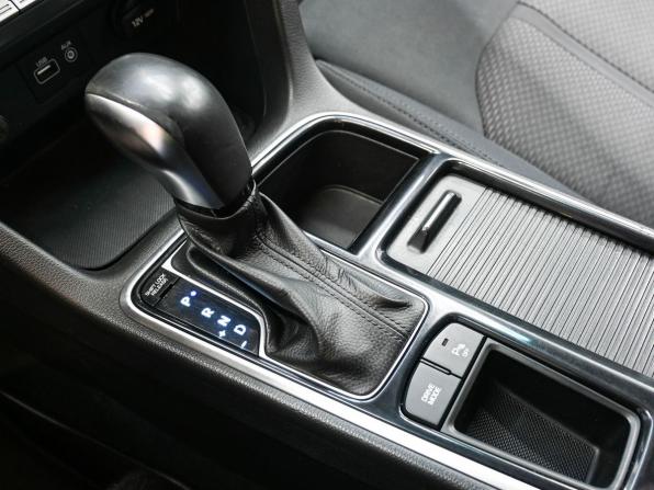 Hyundai Sonata VII (LF) Рестайлинг с пробегом 2017 года, цена 1 539 900 рублей, 175746 км, седан, Автокод Объявления