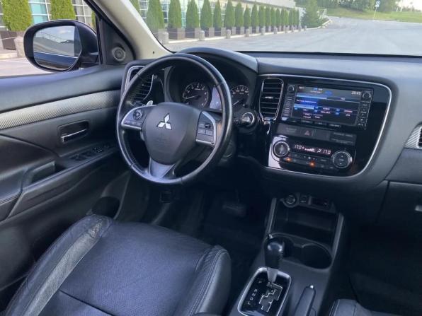 Mitsubishi Outlander III Рестайлинг с пробегом 2014 года, цена 1 750 000 рублей, 223000 км, внедорожник, Автокод Объявления