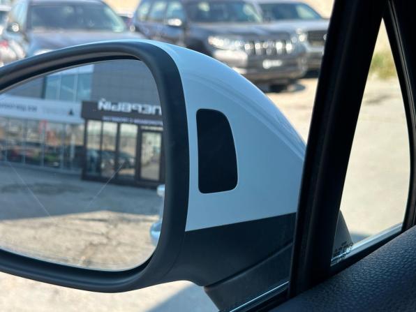 Volkswagen Touareg II с пробегом 2013 года, цена 2 290 000 рублей, 339916 км, внедорожник, Автокод Объявления