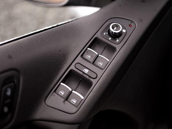Volkswagen Tiguan I Рестайлинг с пробегом 2013 года, цена 1 569 000 рублей, 178903 км, внедорожник, Автокод Объявления