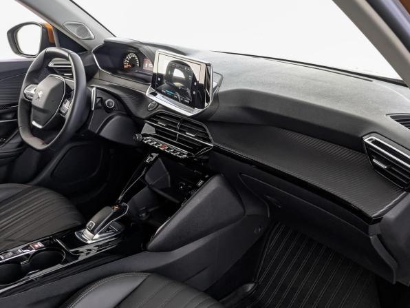 Peugeot 2008 II с пробегом 2021 года, цена 2 025 000 рублей, 13039 км, внедорожник, Автокод Объявления