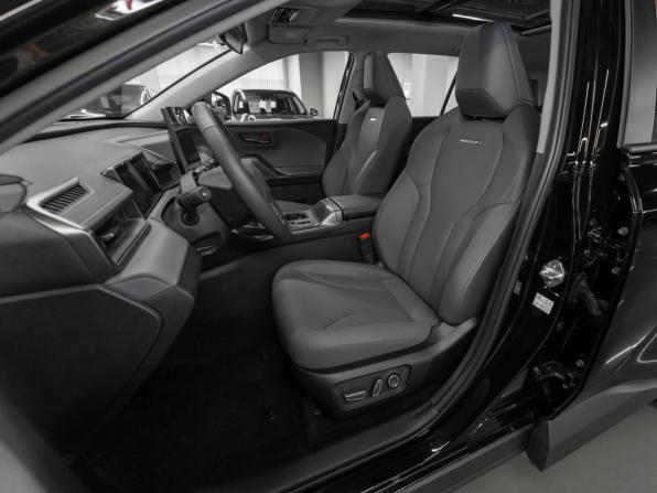 Toyota RAV4 VI (XA60) с пробегом 2026 года, цена 4 350 000 рублей, 70 км, внедорожник, Автокод Объявления