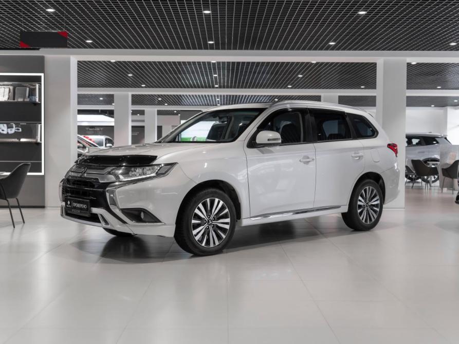 Mitsubishi Outlander III Рестайлинг 3 Москва  - изображение 1