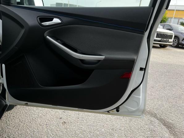 Ford Focus III с пробегом 2012 года, цена 739 000 рублей, 186323 км, хэтчбек, Автокод Объявления