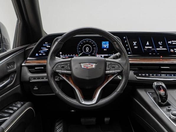 Cadillac Escalade V с пробегом 2021 года, цена 11 700 000 рублей, 34110 км, внедорожник, Автокод Объявления