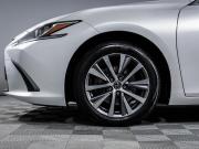 Lexus ES VII Москва  - изображение 38