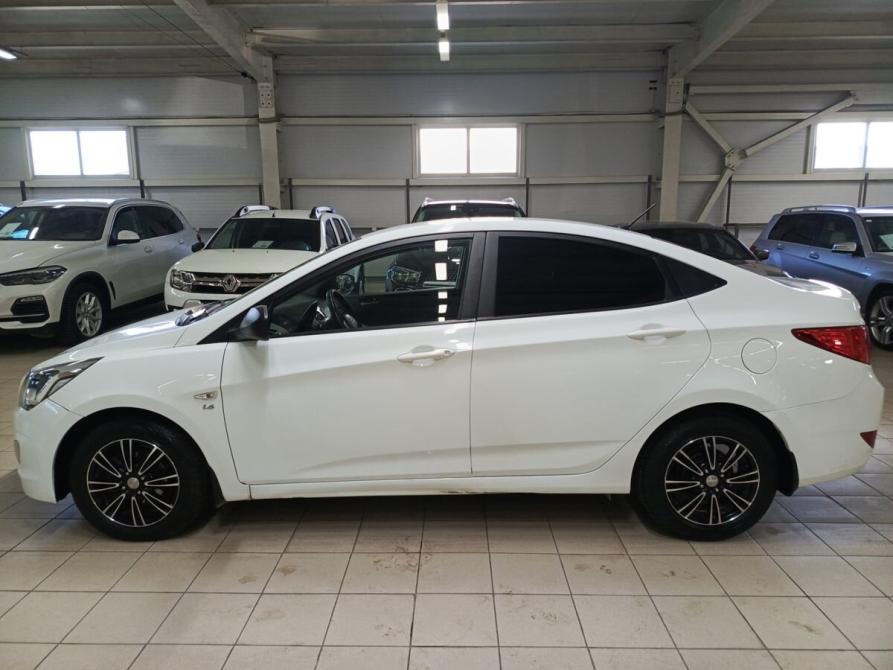 Hyundai Solaris I Рестайлинг Набережные Челны  - изображение 10